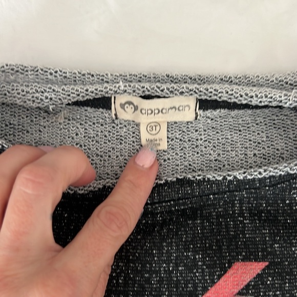 Appaman girls rainbow lightening bolt ruffle jogger sweat suit set 3T🌈⚡️ - Picture 3 of 8